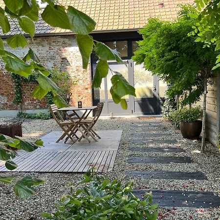Alter Ego - Sejour Bed & Breakfast Frasnes-lez-Anvaing